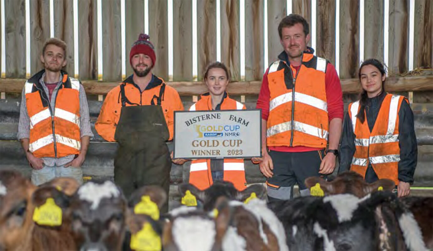 The team at Bisterne Farms, winners of the RABDF / NMR Gold Cup